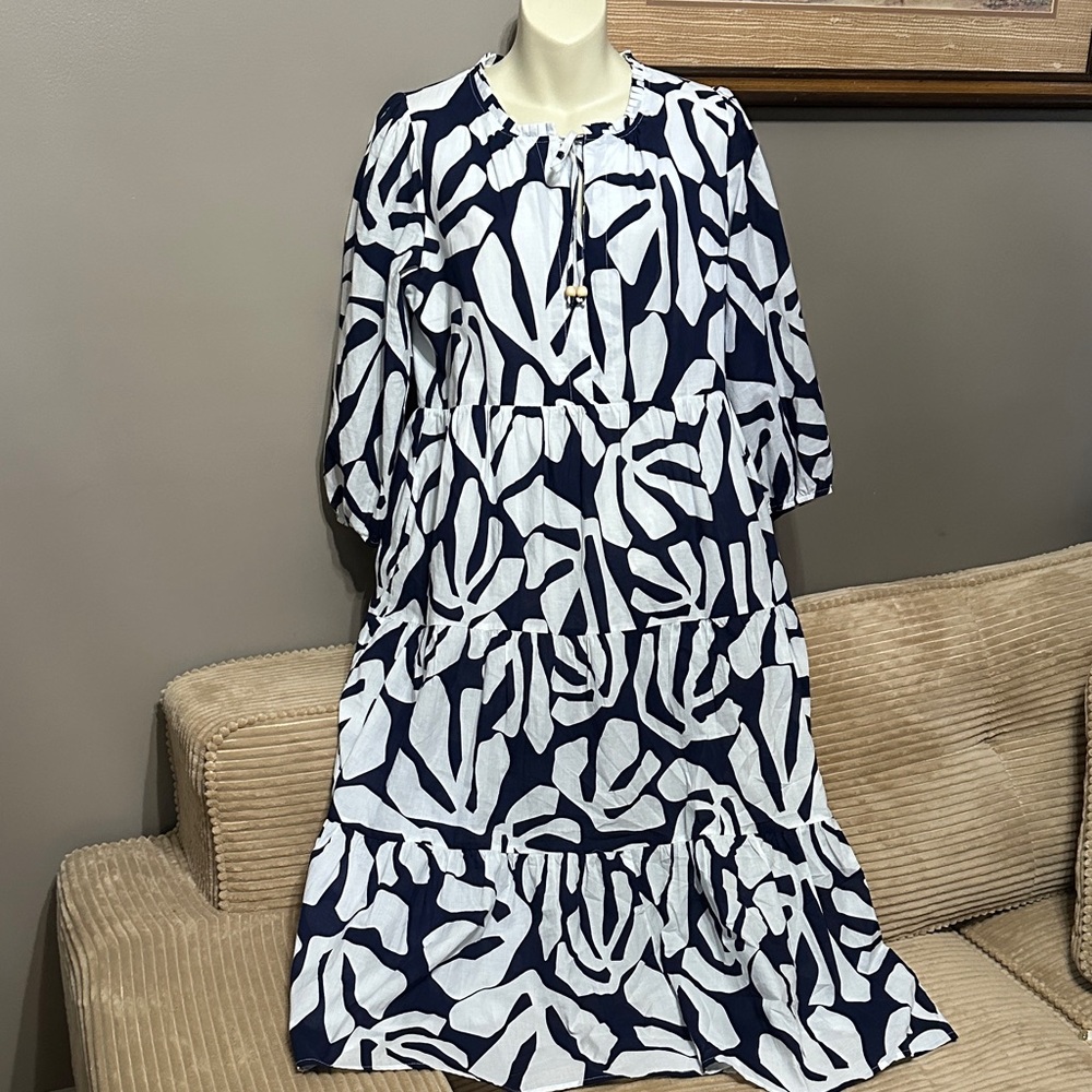 Philosophy Navy and White Leaf Print Long Sleeve Dress lined Medium